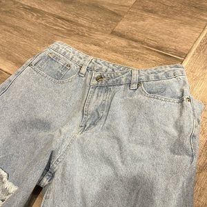adika cross waist jeans